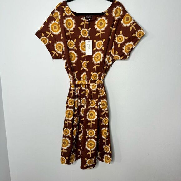 Run & Fly Retro Vintage 50's Style Dress IN Brown Floral Print - Picture 3 of 9